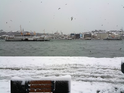 Special winter and snow photos taken on 19.Februrary.2015 morning in eight districts of Istanbul city of Turkey. The names of the districts are: Fatih, Zeyrek, Persembe Pazari, Eminonu, Karakoy, Cihangir, Findikli, Kabatas. (Detailed information about this photo will be added later.) (The picture was taken by Artislamic.com in 2015.)