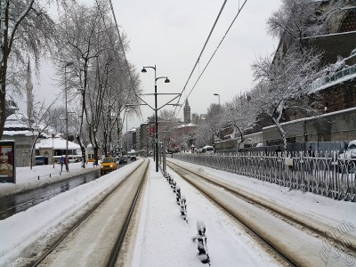 Special winter and snow photos taken on 19.Februrary.2015 morning in eight districts of Istanbul city of Turkey. The names of the districts are: Fatih, Zeyrek, Persembe Pazari, Eminonu, Karakoy, Cihangir, Findikli, Kabatas. (Detailed information about this photo will be added later.) (The picture was taken by Artislamic.com in 2015.)