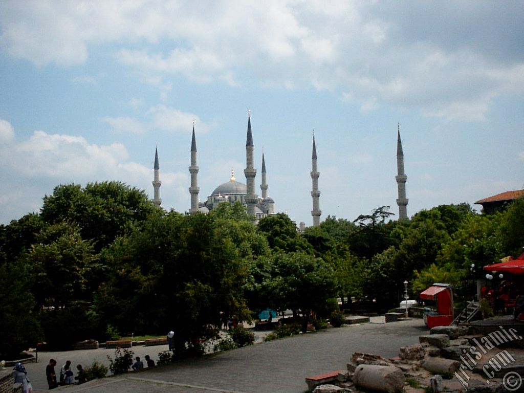 stanbul`da Sultan Ahmet Camisi.
