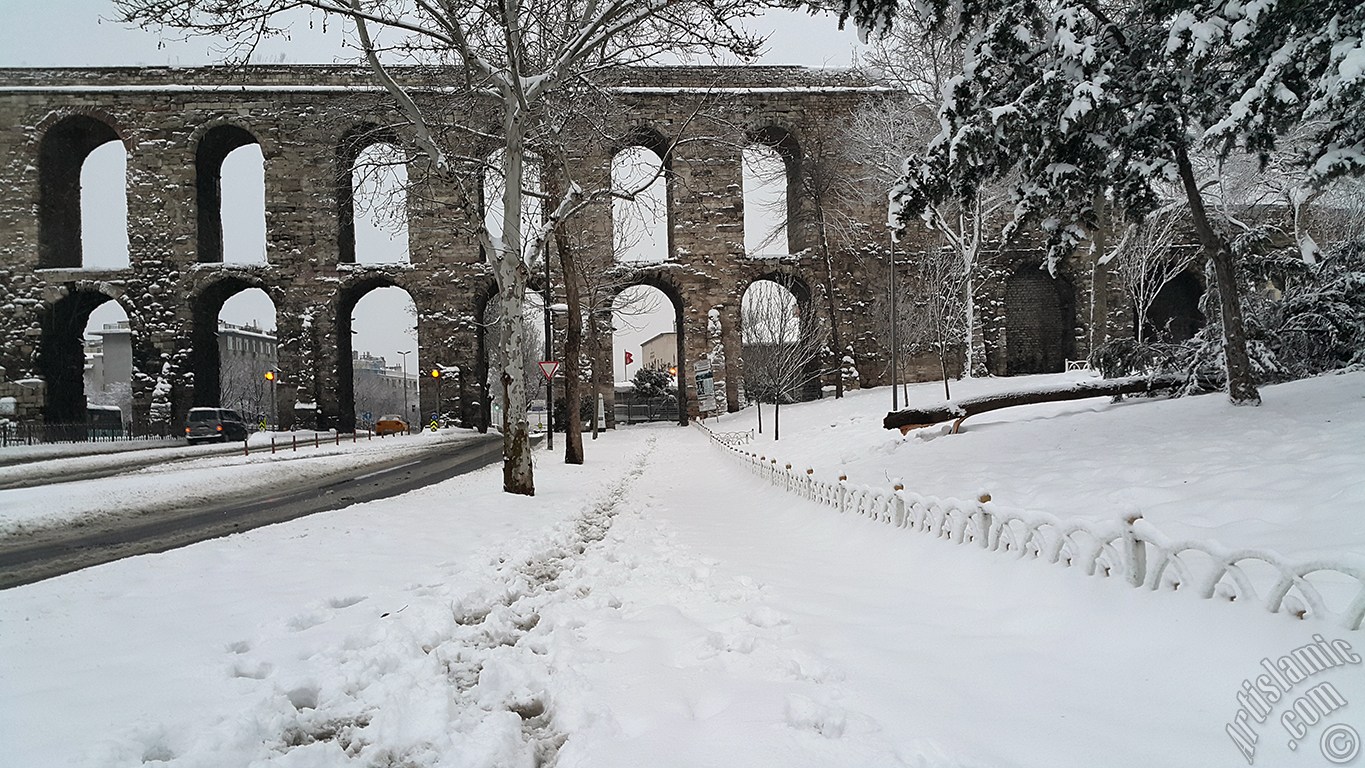 zel ekim kar ve k fotoraflarmz: stanbul`un Fatih, Zeyrek, Perembe Pazar, Eminn, Karaky, Cihangir, Fndkl ve Kabata Semtlerinden.
