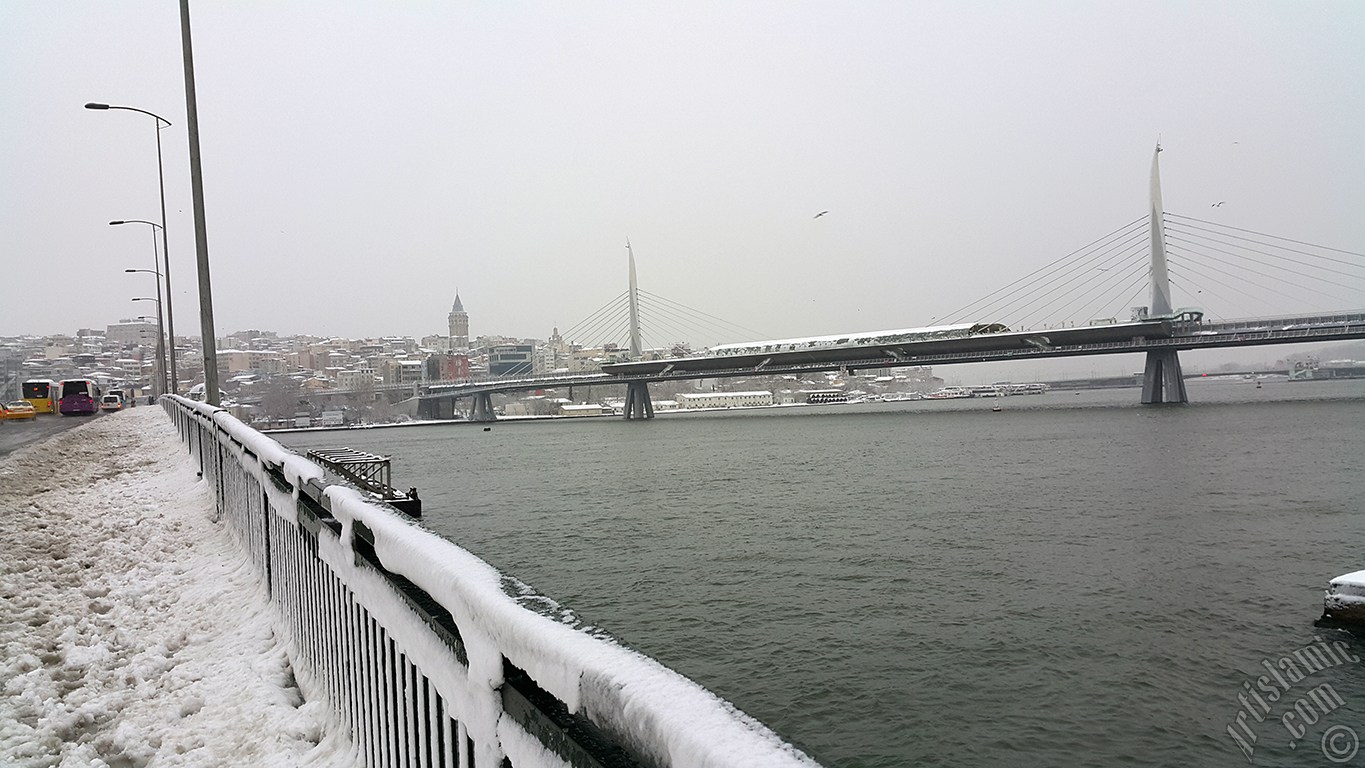 zel ekim kar ve k fotoraflarmz: stanbul`un Fatih, Zeyrek, Perembe Pazar, Eminn, Karaky, Cihangir, Fndkl ve Kabata Semtlerinden.
