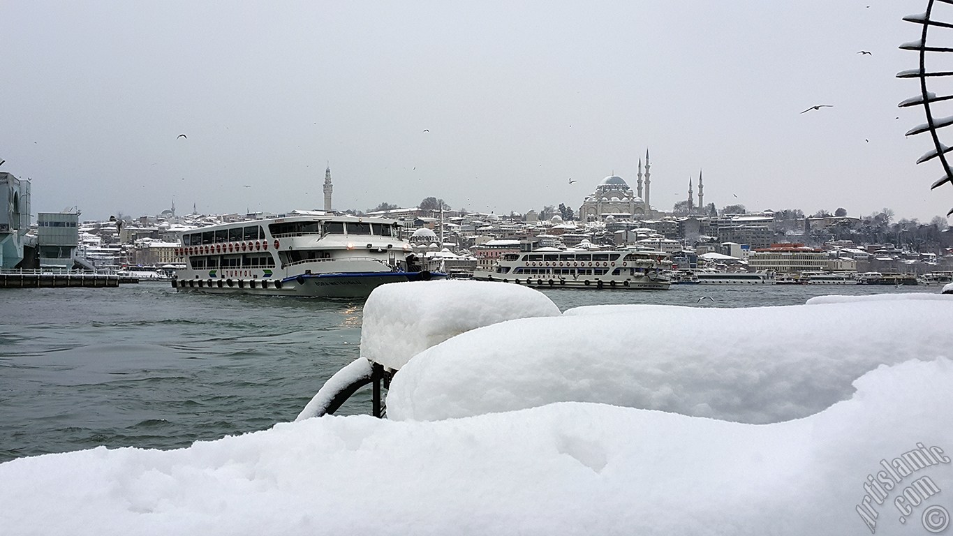 zel ekim kar ve k fotoraflarmz: stanbul`un Fatih, Zeyrek, Perembe Pazar, Eminn, Karaky, Cihangir, Fndkl ve Kabata Semtlerinden.
