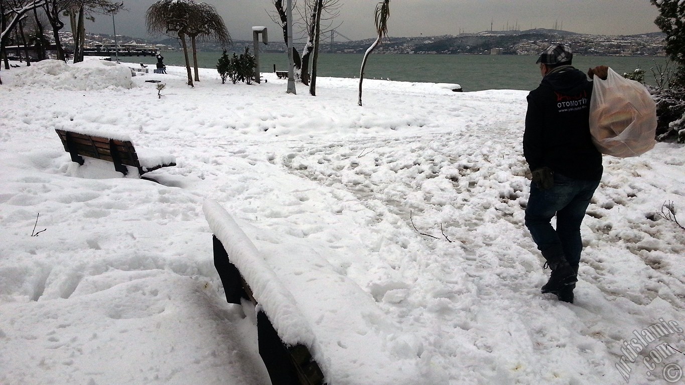 Special winter and snow photos taken in February 2015 in Fatih, Zeyrek, Persembe Pazari, Eminonu, Karakoy, Cihangir, Findikli, Kabatas districts of Istanbul city of Turkey.
